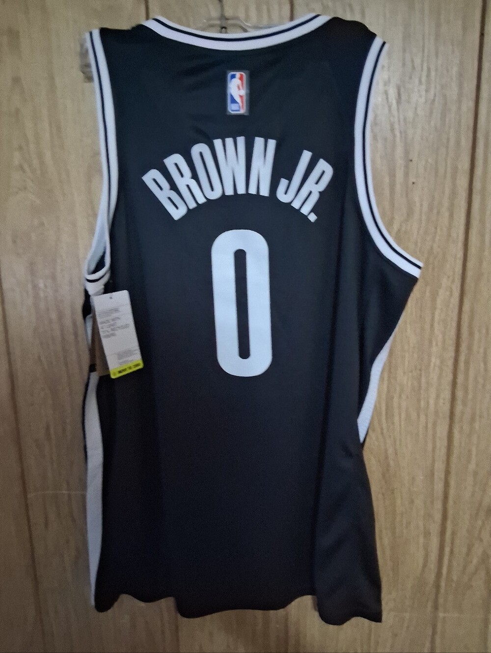 Mystery Sports Card With Mikel Brown Jr Brooklyn Nets Icon XL Jersey